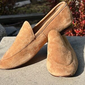 Banana Republic Tan Suede Loafers